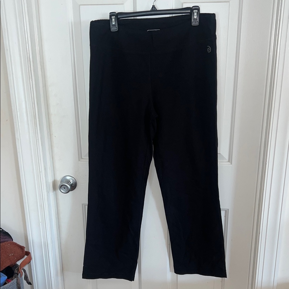 Black Wide-Leg yoga Pants